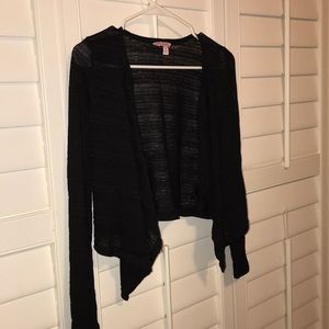 Black shrug